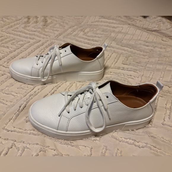 Sole Society - Picture 2 of 6